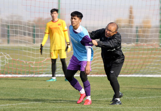 HLV Park Hang-seo yêu cầu U23 Việt Nam tập trung tối đa cho trận quyết đấu với Myanmar - Ảnh 9.
