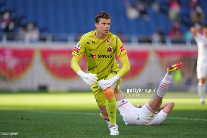 Văn Lâm cổ vũ từ Nga trong ngày Cerezo Osaka đánh rơi cúp vô địch - Ảnh 9.