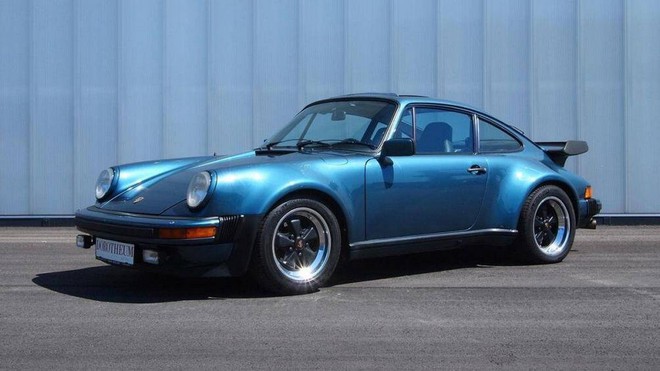 Hàng hiếm Porsche 930 bất ngờ xuất hiện tại TP.HCM - Mẫu xe ưa thích của Bill Gates - Ảnh 1.