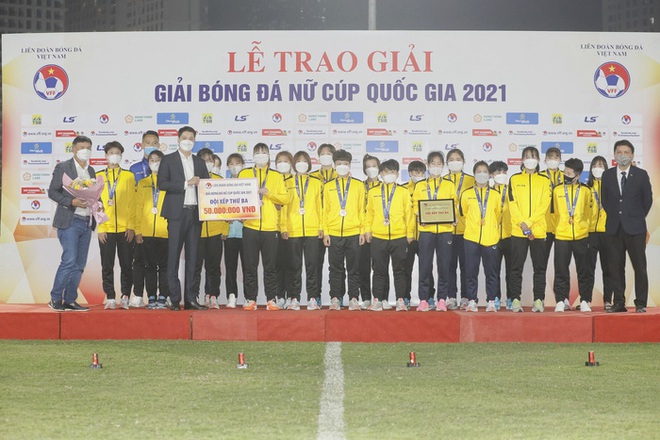Đánh bại Hà Nội, CLB TP.HCM I lần thứ 2 lên ngôi vô địch giải bóng đá Nữ Cúp Quốc gia - Ảnh 7.