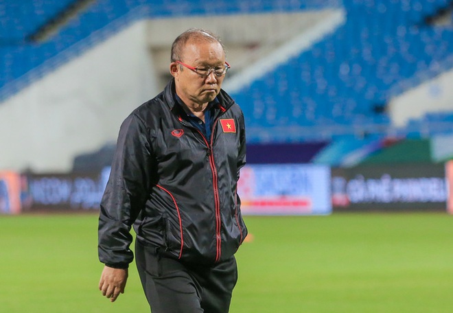 Chờ thầy Park giải m&atilde; d&agrave;n tiền đạo khủng của đội tuyển Nhật Bản - Ảnh 2.