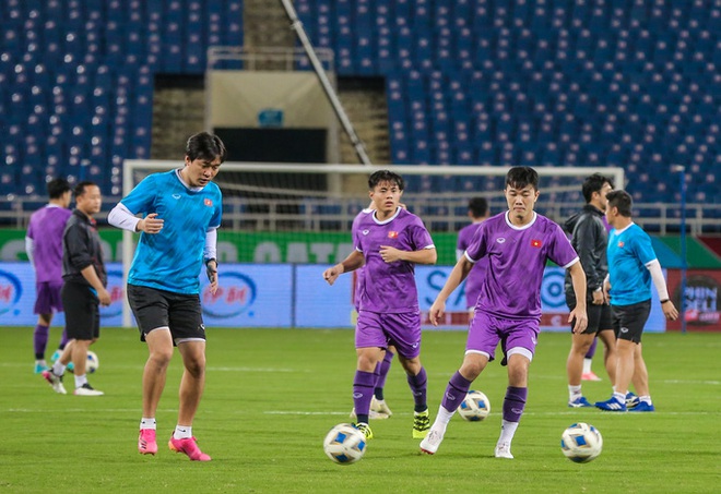 Chờ thầy Park giải m&atilde; d&agrave;n tiền đạo khủng của đội tuyển Nhật Bản - Ảnh 11.