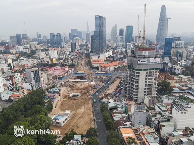 Chùm ảnh: Nhà ga trung tâm Bến Thành tuyến Metro ở Sài Gòn đã dần lộ diện sau 6 năm thi công - Ảnh 16.