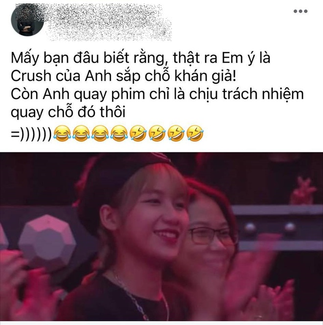 Cô gái tóc vàng sở hữu nụ cười gây sốt ở hàng ghế khán giả Rap Việt - Ảnh 2.