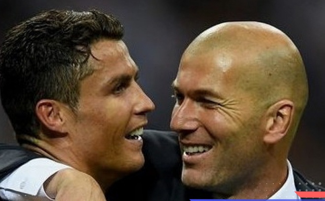 Ronaldo ra mặt thuyết phục Zidane đến MU. Ảnh: Getty