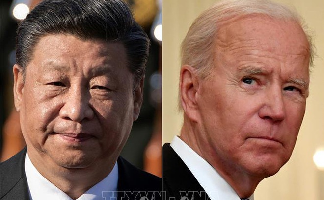 Tổng thống Mỹ Joe Biden (phải) và Chủ tịch Trung Quốc Tập Cận Bình. Ảnh: AFP/TTXVN