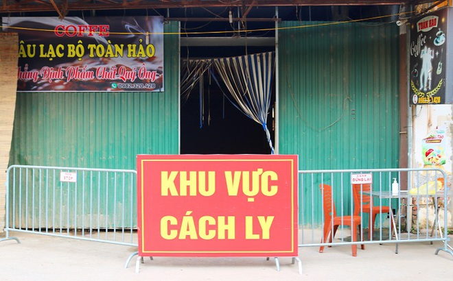 Cửa hàng "câu lạc bộ cà phê" Toàn Hảo đã được phong tỏa.