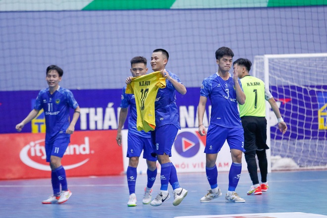 Một CLB futsal Việt Nam có nhiều cầu thủ dương tính với Covid-19 - Ảnh 1.