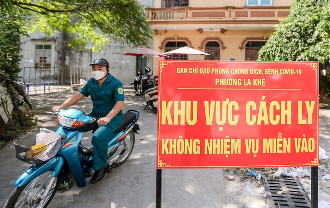 Việt Nam thêm 10.321 ca mắc. Hà Nội: 23 công nhân ở 2 khu công nghiệp dương tính với SARS-CoV-2 - Ảnh 1.