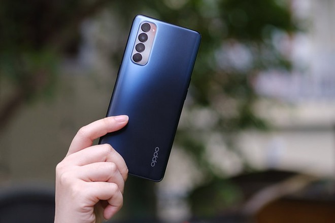 Hàng loạt điện thoại giảm giá khủng, lên đến 5 triệu đồng nhân Black Friday 2021 - Ảnh 3. Hàng loạt điện thoại giảm giá khủng, lên đến 5 triệu đồng nhân Black Friday 2021 - Ảnh 3.