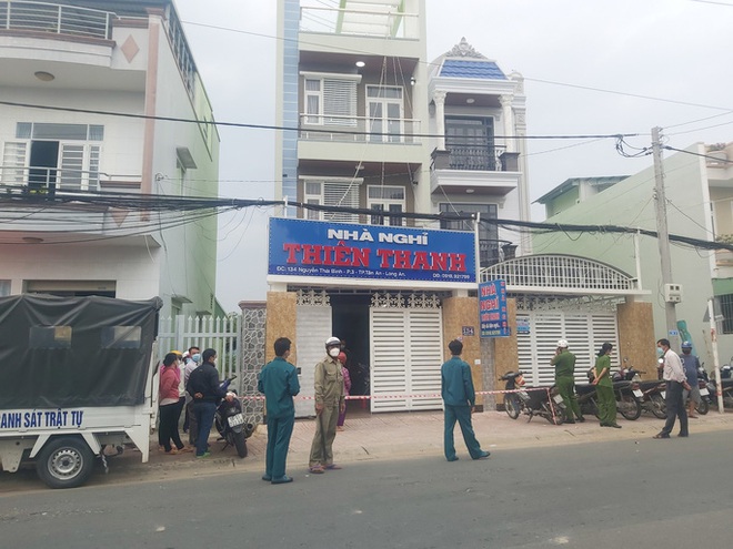 Vụ cặp vợ chồng chết trong nhà nghỉ: Chồng gọi cho người thân báo tin vừa sát hại vợ - Ảnh 1. Vụ cặp vợ chồng chết trong nhà nghỉ: Chồng gọi cho người thân báo tin vừa sát hại vợ - Ảnh 1.