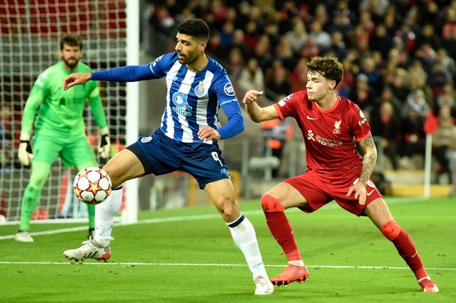 Thiago ghi siêu phẩm sút xa khó tin, Liverpool nối dài mạch toàn thắng ở Champions League - Ảnh 3.