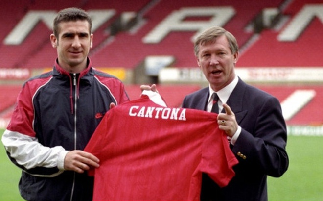 Eric Cantona trong ngày ra mắt MU 29 năm trước. (Ảnh: Getty).