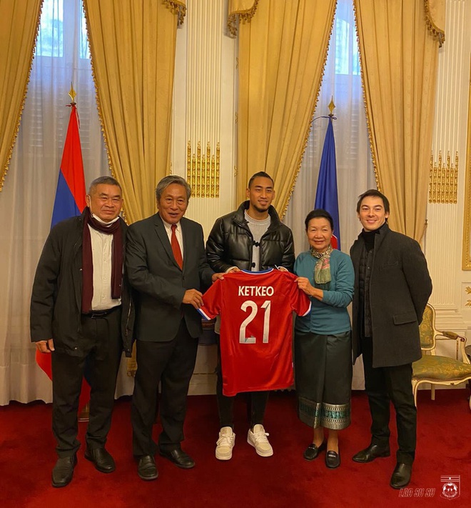 Cựu sao Ligue 1 của Lào sẽ tự tin chơi bóng trước đội tuyển Việt Nam tại AFF Cup 2020 - Ảnh 2.
