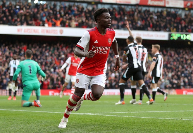 Thắng dễ Newcastle, Arsenal bám sát top 4 Premier League - Ảnh 6.