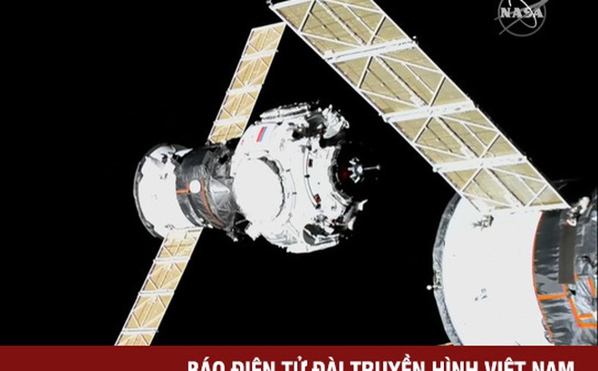 Trên ISS, module Prichal đã tự động ghép nối với module Nauka của Nga.