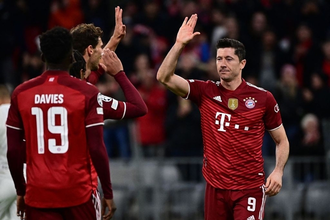 Thắng dễ Benfica, Bayern Munich chính thức giành vé vào vòng knock-out Champions League - Ảnh 4.