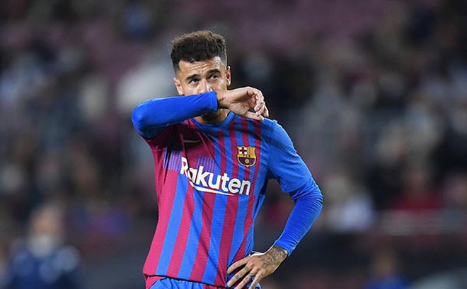 Phòng thay đồ Barca mệt mỏi vì Coutinho