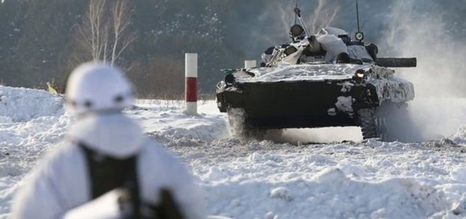 Một quốc gia kín tiếng bất ngờ đưa quân đến Ukraine - Tên lửa Nga ra đòn chỉ mất 5 phút! - Ảnh 2.