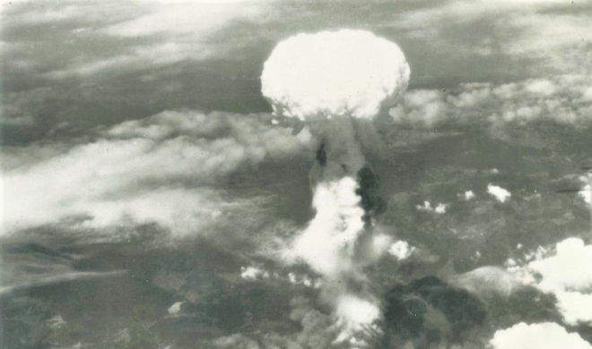 Mỹ từng có ý định ném bom nguyên tử Triều Tiên - Ảnh 1.
