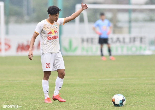 Vất vả hòa Thanh Hóa, HAGL hú vía vào vòng chung kết giải U21 Quốc gia - Ảnh 6.