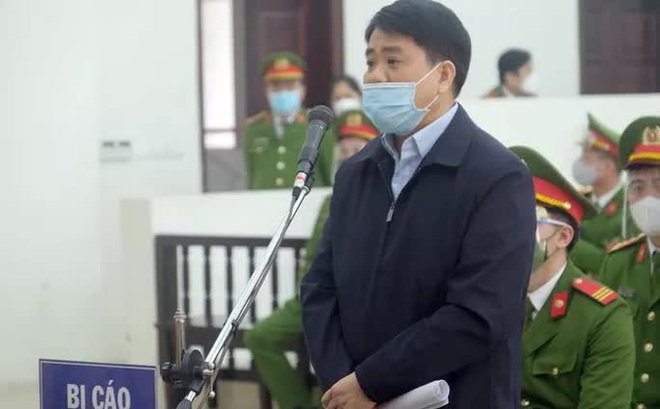 Bị cáo Nguyễn Đức Chung tại phiên toà - Ảnh: Nam Anh