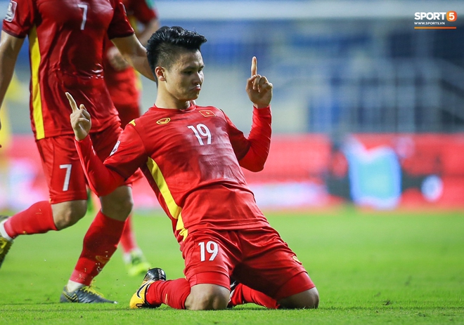 Xem lại màn kung-fu Indonesia dùng để đấu Việt Nam tại vòng loại World Cup 2022 - Ảnh 14.
