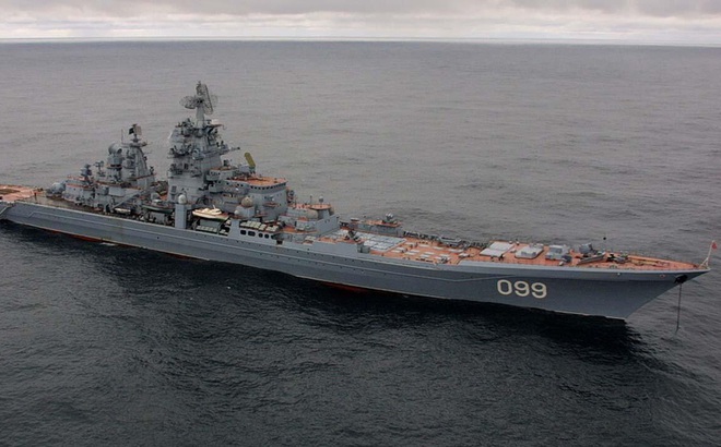 Tàu tuần dương tên lửa Peter Đại đế của Hải quân Nga.