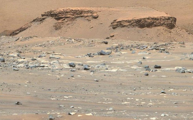 Một bức ảnh trên sao Hỏa được Perseverance chụp lại (Ảnh: CNN)