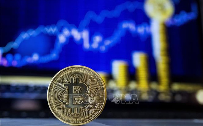 Đồng tiền kỹ thuật số Bitcoin. Ảnh: AFP/TTXVN