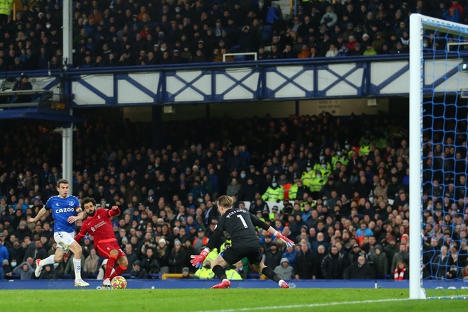 Vua Ai Cập Salah tỏa sáng rực rỡ, Liverpool đại thắng derby Merseyside - Ảnh 12.