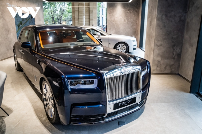 Ảnh chi tiết Rolls-Royce Phantom Extended giá hơn 50 tỷ đồng - Ảnh 1.