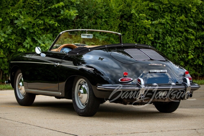 Porsche 356B Roadster 1962 được bán đấu giá - Ảnh 11.