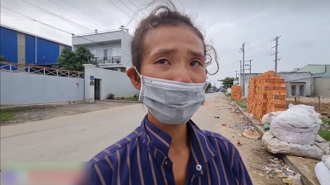 Tiểu thư nhà giàu dứt áo theo chồng nghèo, 8 năm sau nhặt ve chai nuôi đàn con thơ - Ảnh 7. Tiểu thư nhà giàu dứt áo theo chồng nghèo, 8 năm sau nhặt ve chai nuôi đàn con thơ - Ảnh 7.