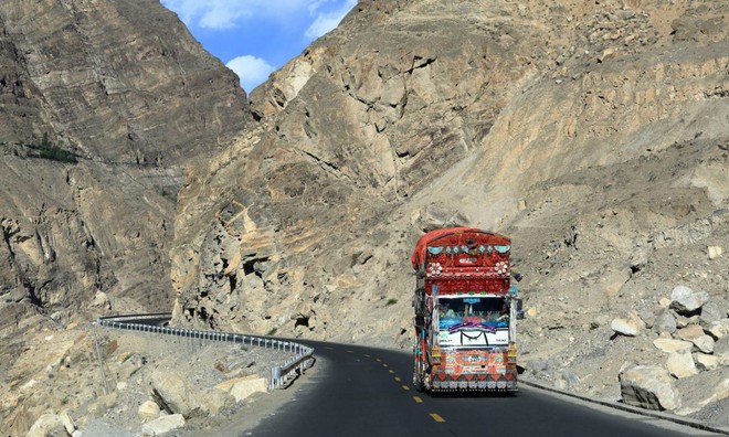 Pakistan ‘oằn lưng’ với gánh nợ khổng lồ từ Trung Quốc - Ảnh 2.