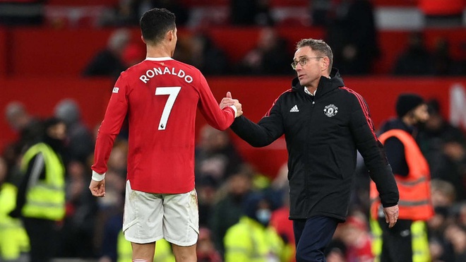 Tân HLV Rangnick ca ngợi khả năng pressing của Ronaldo: Một cú tát cho anti-fan - Ảnh 1.