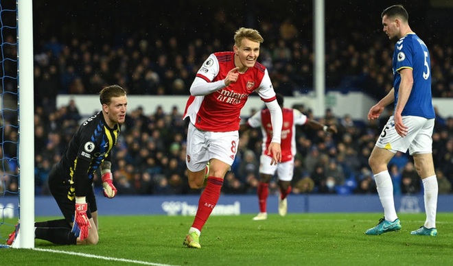 Odegaard thừa nhận Arsenal có vấn đề trong tư duy đá bóng - Ảnh 1.