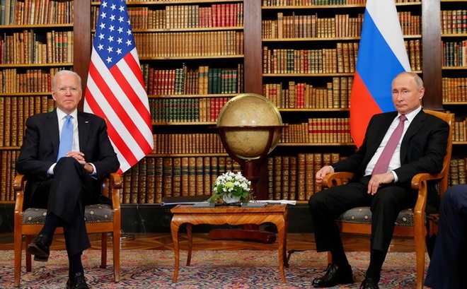 Tổng thống Mỹ Biden và Tổng thống Nga Putin gặp mặt hồi tháng Sáu. (Ảnh: Reuters)