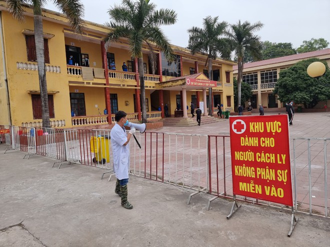 Hơn 1,7 triệu học sinh TP.HCM nghỉ học phòng Covid-19; Hà Nội thêm 4 ca COVID-19 mới, bệnh nhân có đi dự đám cưới 700 khách; Bắc Giang ghi nhận 1 ca nhiễm  - Ảnh 2.