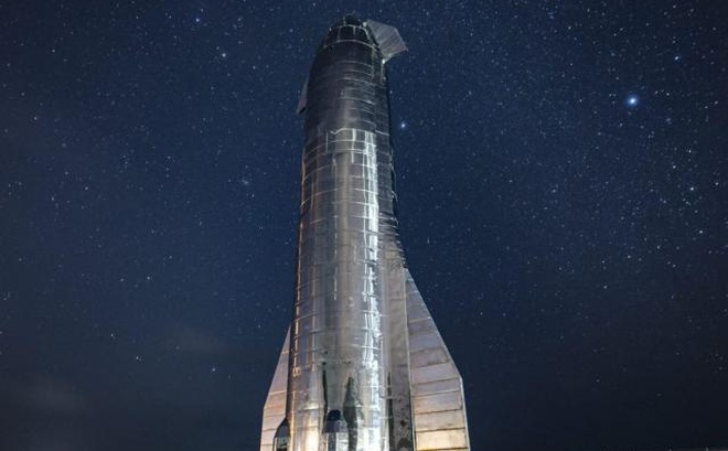Nguyên mẫu tên lửa Starship của SpaceX (ảnh: Daily Mail)