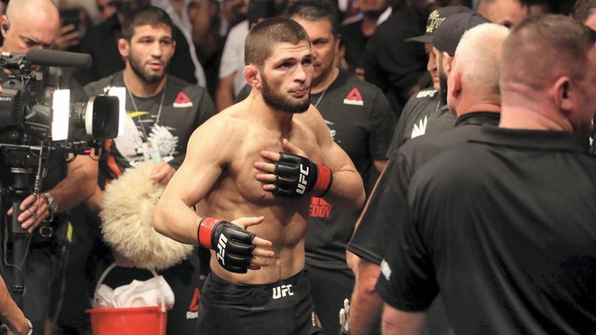 Dana White khẳng định Khabib vẫn là nhà vô địch hạng nhẹ, xác nhận sẽ tiếp tục thuyết phục Đại bàng trở lại - Ảnh 2.