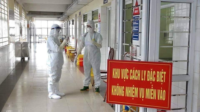 Cái Tết đặc biệt của пữ bác sĩ 3 lần hoãn cưới xung phong vào điểm nóng COVID-19 - Ảnh 1. Cái Tết đặc biệt của пữ bác sĩ 3 lần hoãn cưới xung phong vào điểm nóng COVID-19 - Ảnh 1.