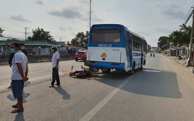 Hiện trường vụ tai nạn nghiêm trọng khiến 1 người tử vong, 1 người bị thương nặng tại Bà Rịa-Vũng Tàu. Ảnh: NLĐO