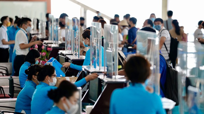 Thêm 30 ca COVID-19 lây nhiễm trong cộng đồng, 1 ca nhập cảnh; Quảng Ninh phong tỏa toàn bộ thị xã Đông Triều từ 0h đêm nay - Ảnh 1.