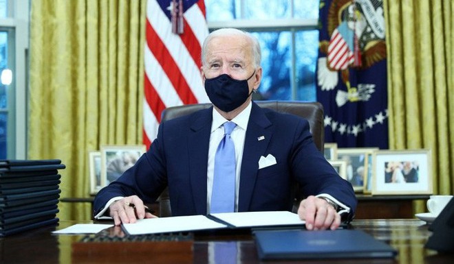 Ông Trump đưa chính sách nhập cư của Tổng thống Biden vào tầm ngắm  - Ảnh 2.