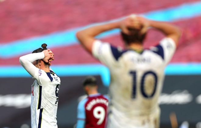 Cựu binh Man United tỏa sáng, khiến thầy trò Mourinho - Son Heung-min thêm lần nuốt đắng - Ảnh 2. Cựu binh Man United tỏa sáng, khiến thầy trò Mourinho - Son Heung-min thêm lần nuốt đắng - Ảnh 2.