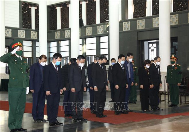 Lễ viếng nguyên Phó Thủ tướng Trương Vĩnh Trọng tại Hà Nội - Ảnh 6.