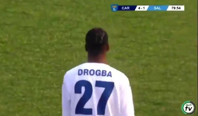 Con trai Drogba ra mắt ở giải đấu nghiệp dư, fan lo lắng hổ phụ không sinh không hổ tử - Ảnh 1. Con trai Drogba ra mắt ở giải đấu nghiệp dư, fan lo lắng hổ phụ không sinh không hổ tử - Ảnh 1.