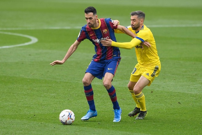 Messi ghi bàn, Barca vẫn ôm hận trước tân binh - Ảnh 2.