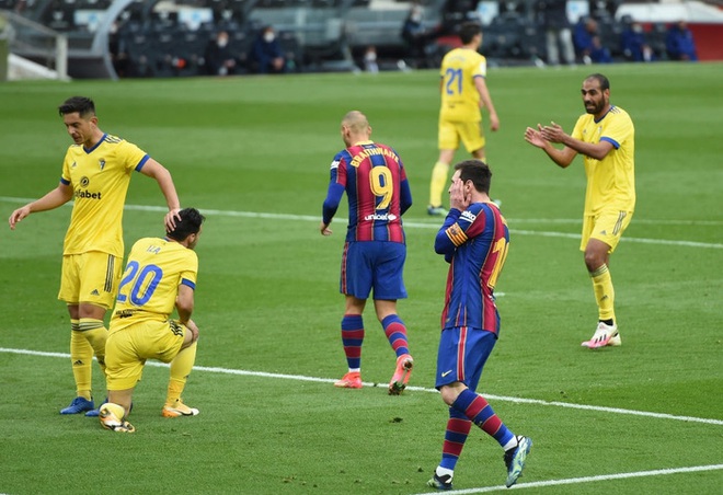 Messi ghi bàn, Barca vẫn ôm hận trước tân binh - Ảnh 7.